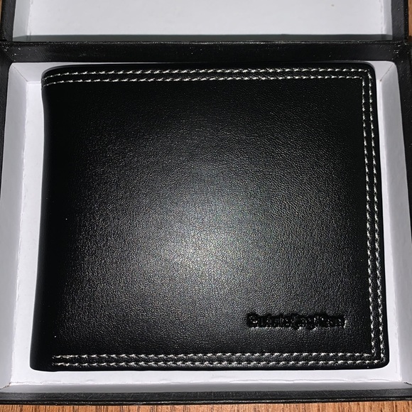Black Stitched Men’s Wallet - Picture 1 of 4